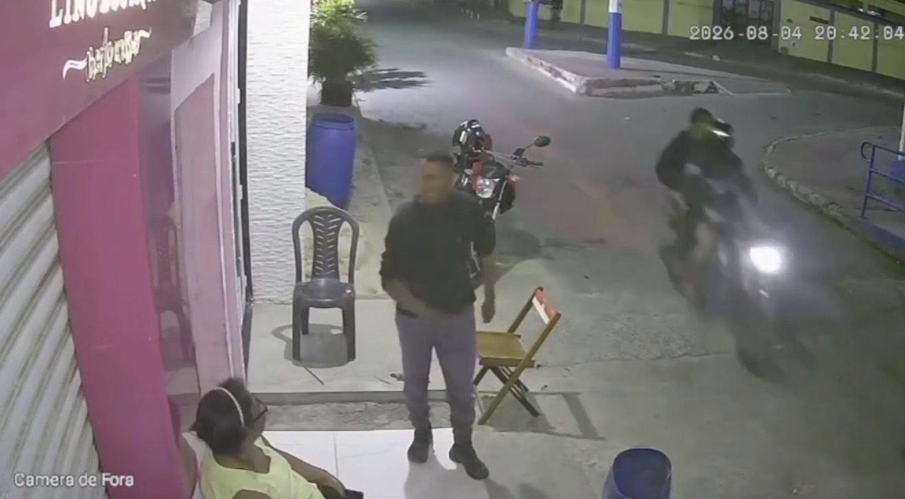 DEIXOU A COROA DO LADO DE FORA: Tentativa de furto de moto assusta moradores durante a noite