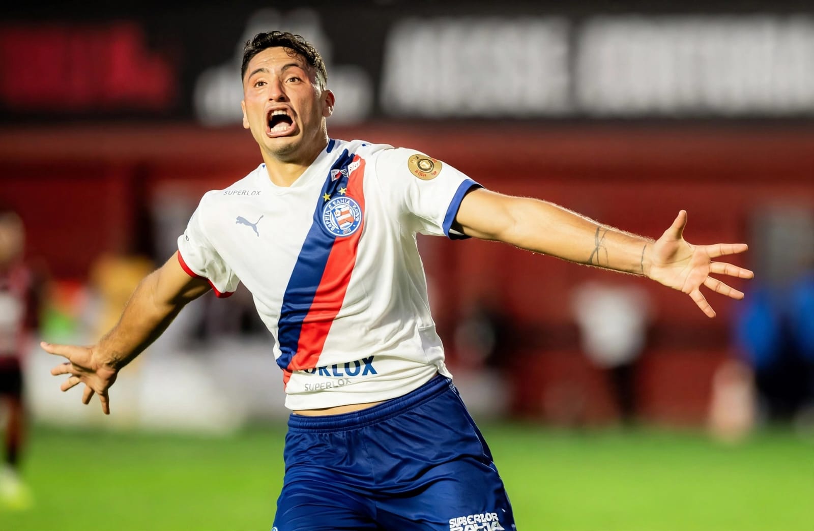 Tabu quebrado! Bahia vence o Vitória pela 1° vez na história da Série A no Barradão